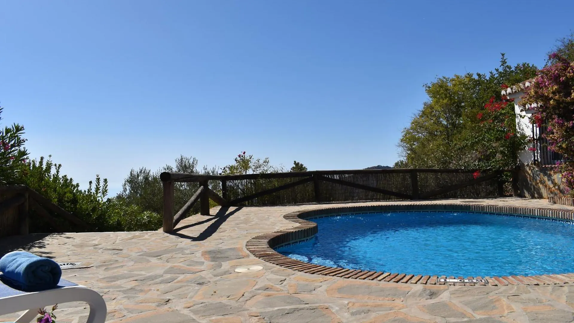 Finca Angarilla Mit Privatem Pool Cómpeta