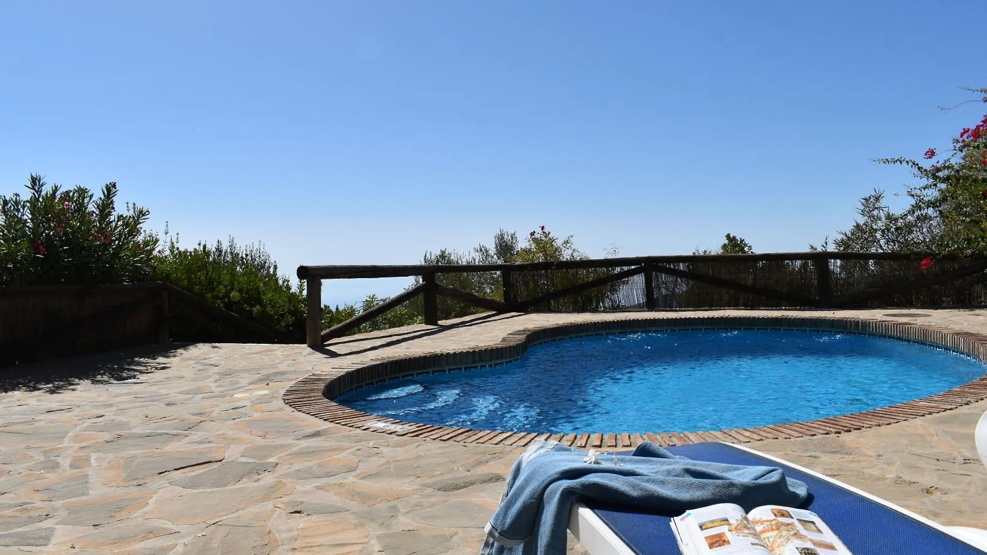 Finca Angarilla Mit Privatem Pool Competa